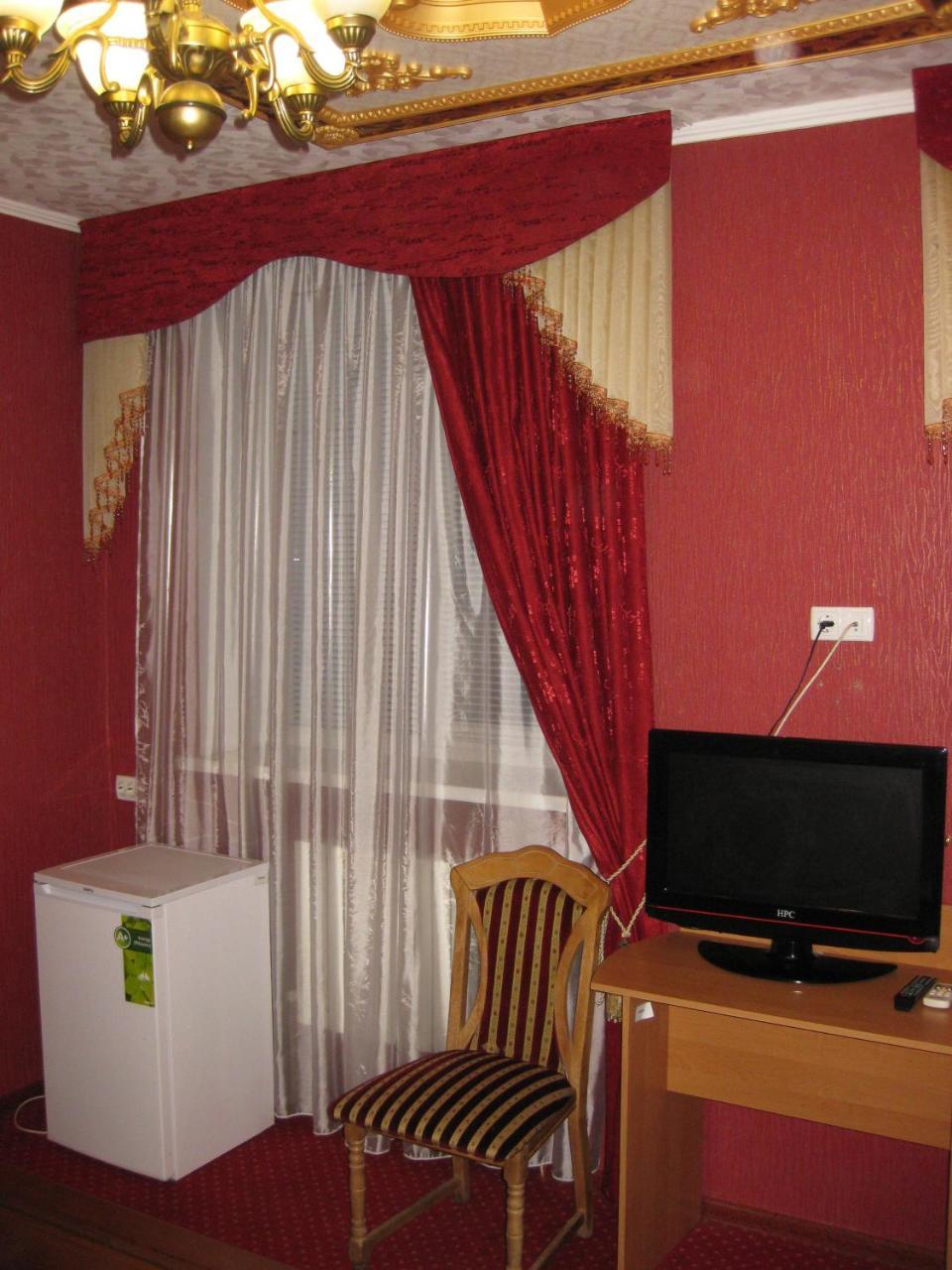 Hotel Dubrava Poltava Extérieur photo