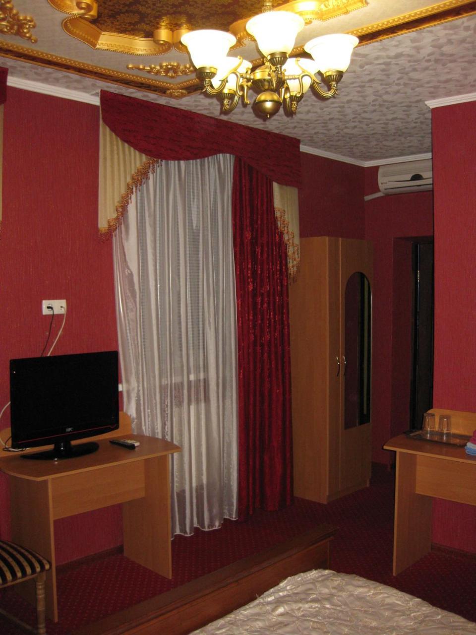 Hotel Dubrava Poltava Extérieur photo